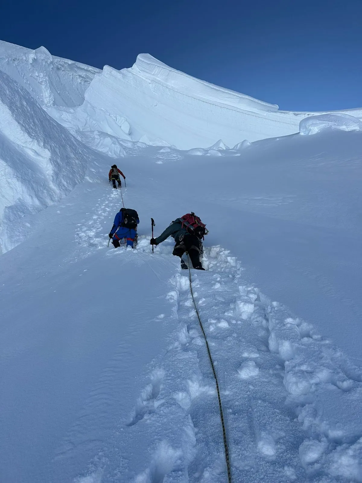 Chopicalqui Climb - Image 10