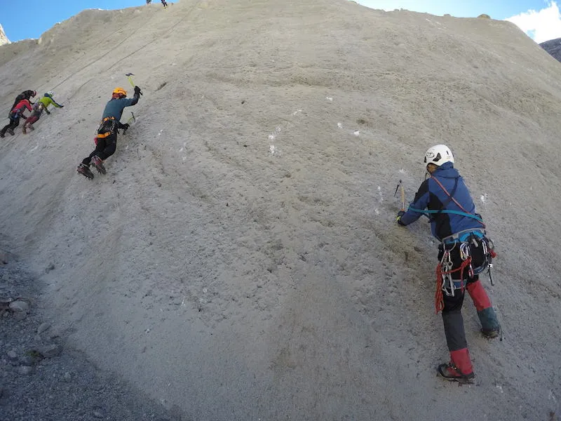 Ice Climbing in Llaca - Image 2