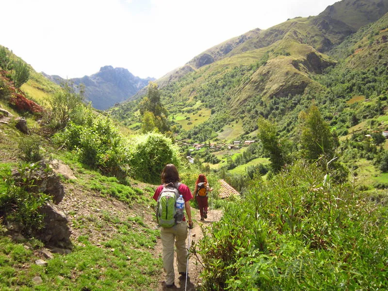 Santa Cruz Trek & 3 Peaks in Ishinca Valley - Image 21