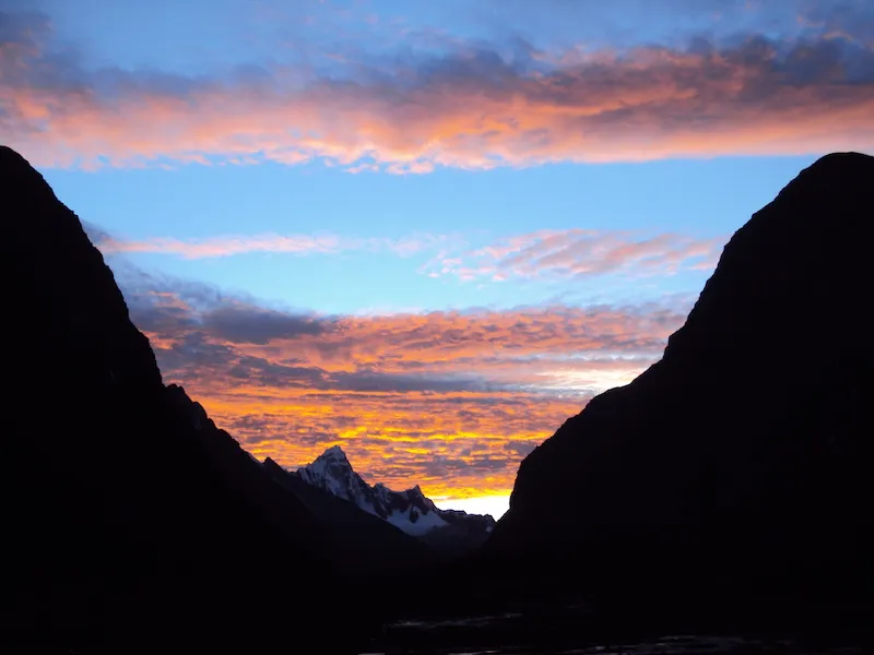 Santa Cruz Trek & 3 Peaks in Ishinca Valley - Image 6