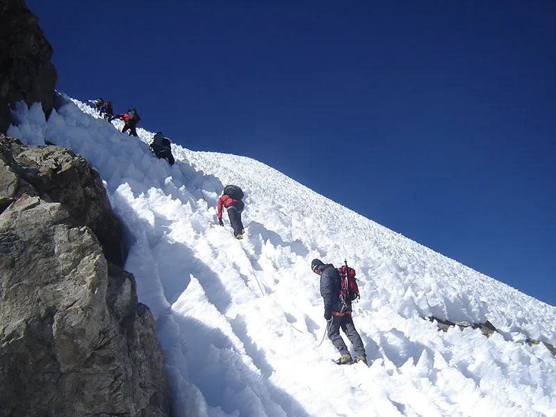 Huayhuash Trek & Diablo Mudo Climb - Image 4