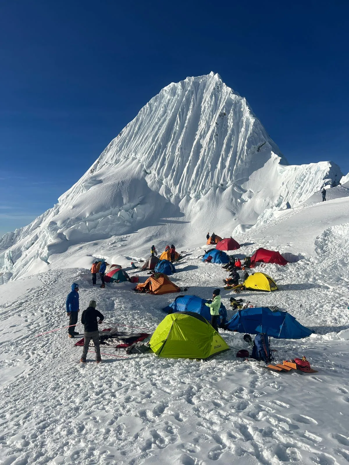 Alpamayo Climb - 6 days - Image 14