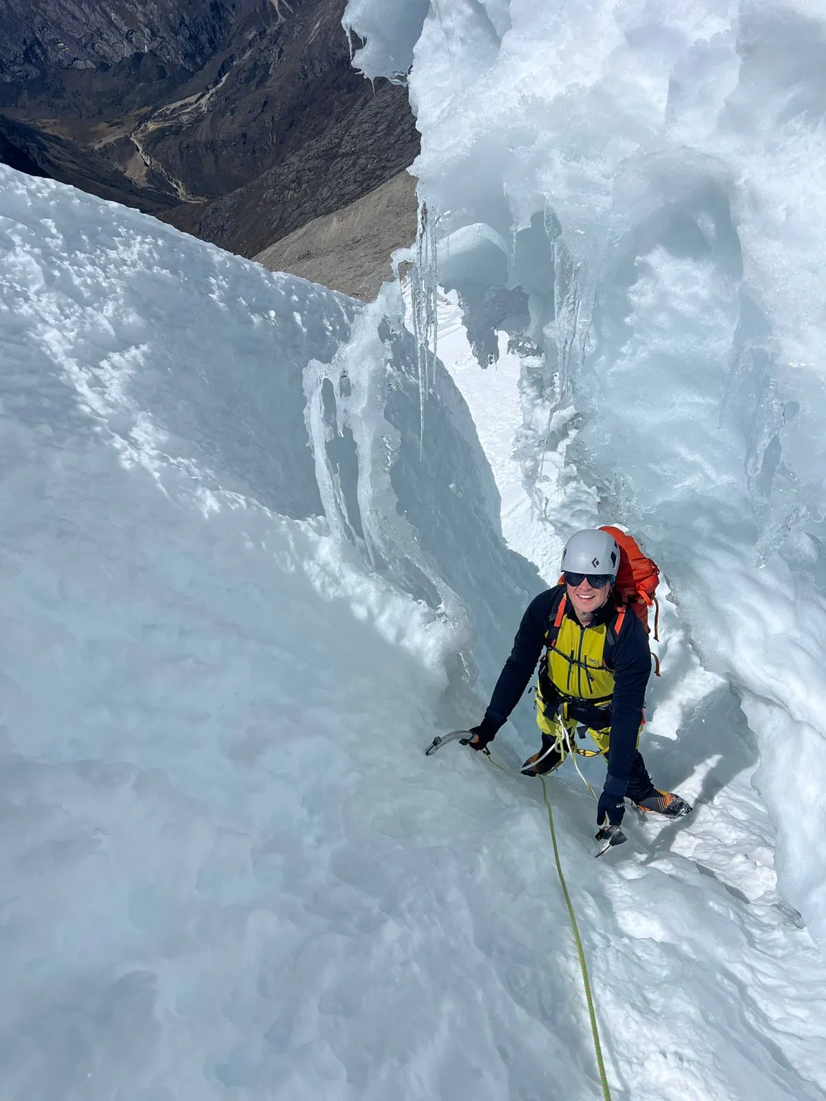 Alpamayo Climb - 6 days - Image 8