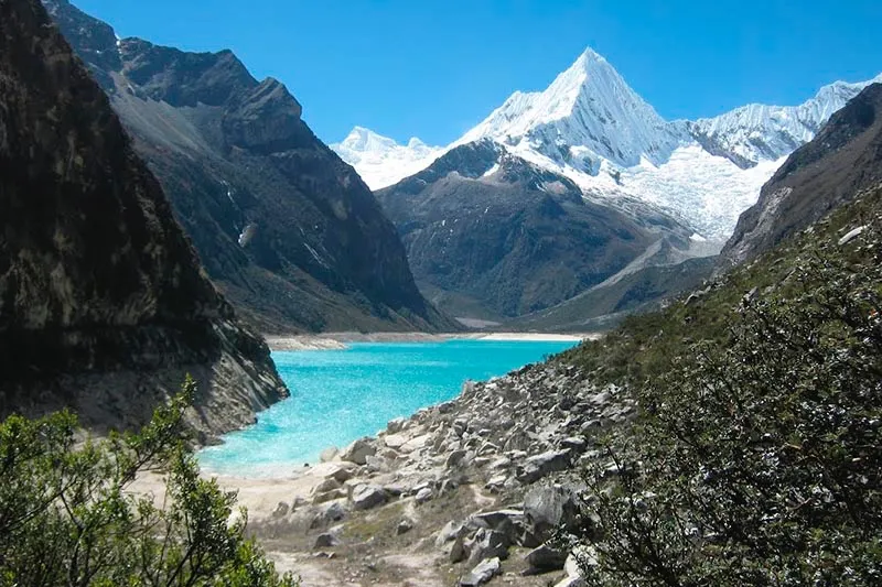 Laguna Paron Day Hike - Image 1