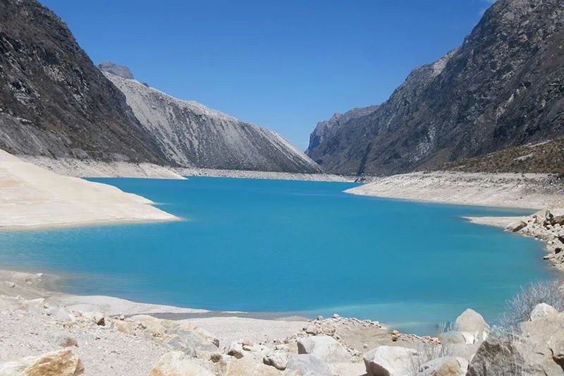 Laguna Paron Day Hike - Image 2