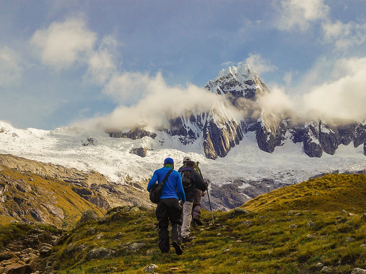Santa Cruz Trek - Image 1