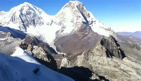 Yanapaccha Climb - Image 2